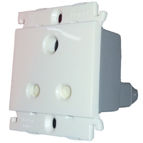 Picture of Legrand Mylinc 675550 6A 3 Pin White Sockets