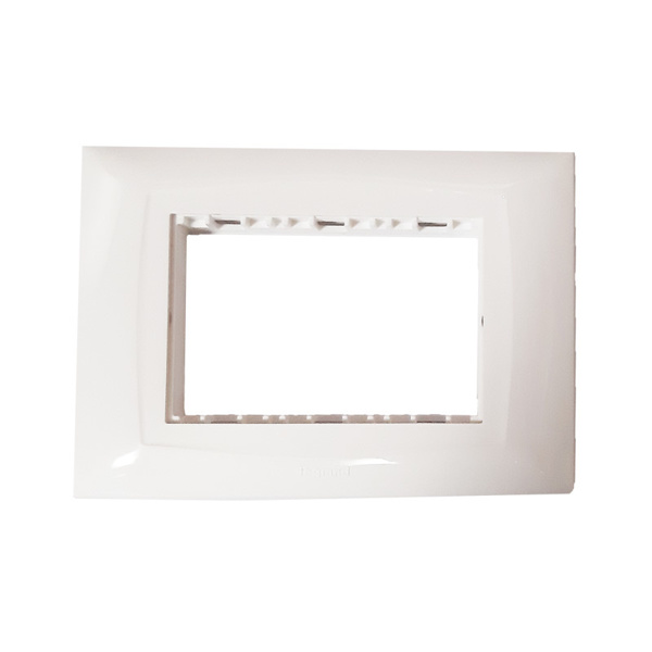 Picture of Legrand Britzy 673493 3M White Cover Plate With Frame