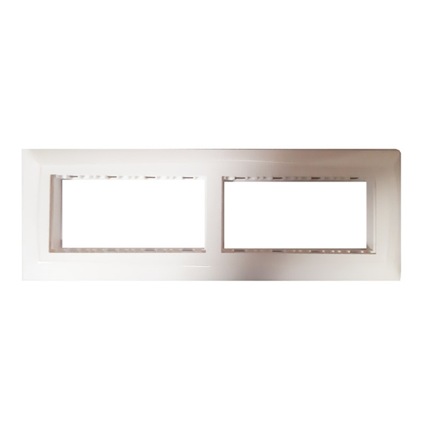 Picture of Legrand Britzy 673498 8M White Cover Plate With Frame