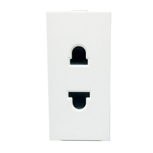 Picture of Legrand Britzy 673453 2 Pin 1M White Socket