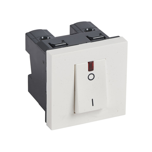 Picture of Legrand Arteor 573412 32A DP White Switches